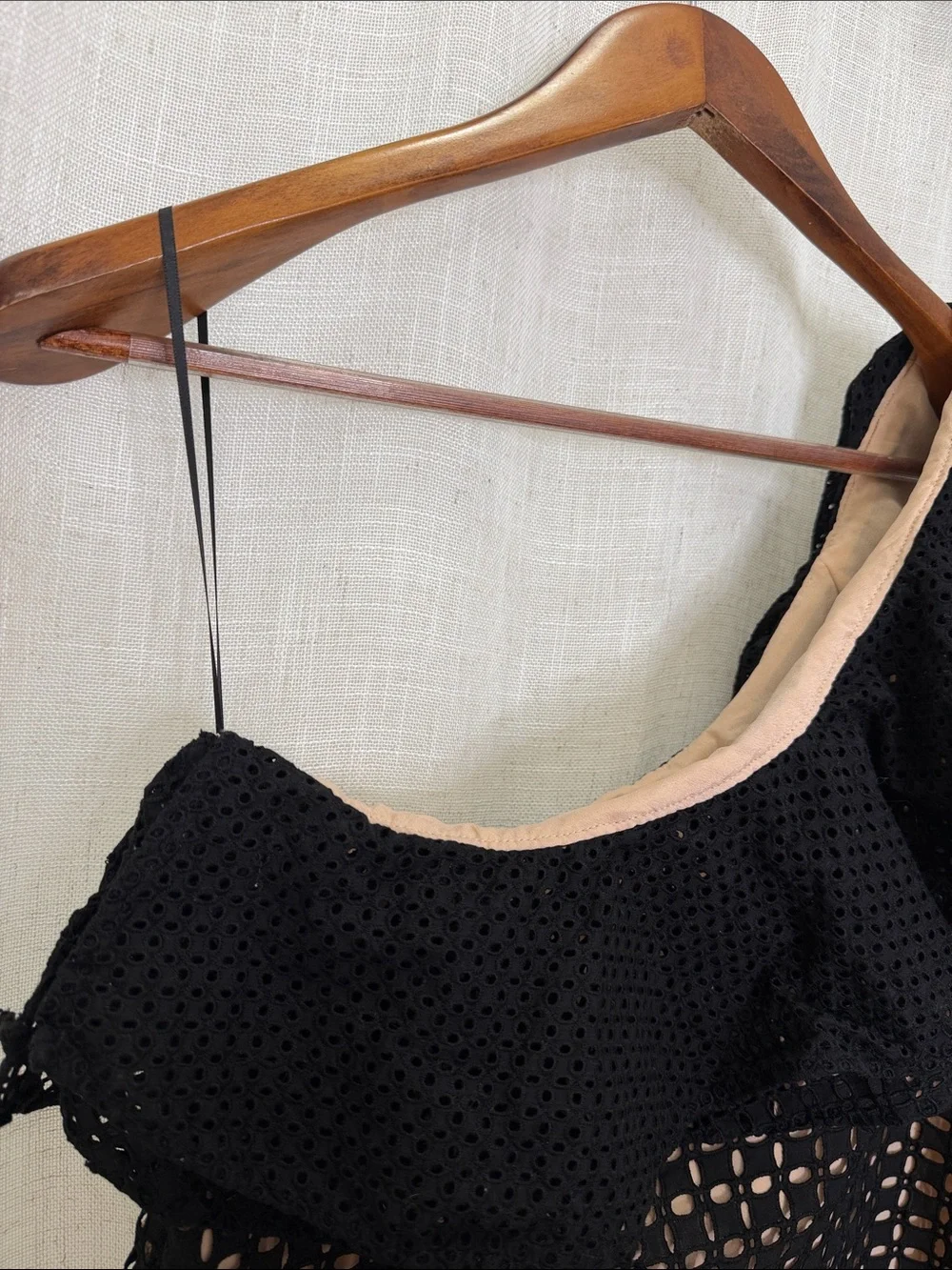 J. Crew Eyelet Black One-Shoulder Lace Overlay Top Size 10 Excellent Condition
